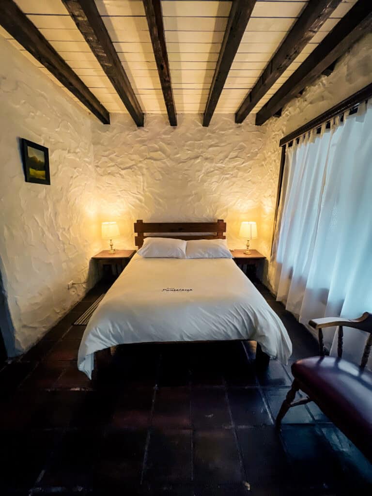 Suite Colonial con decoración artesanal